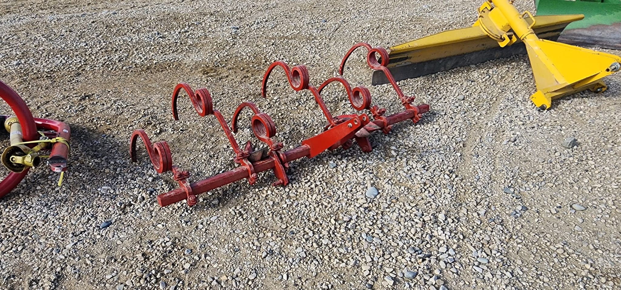 USED 6 ARM CULTIVATOR