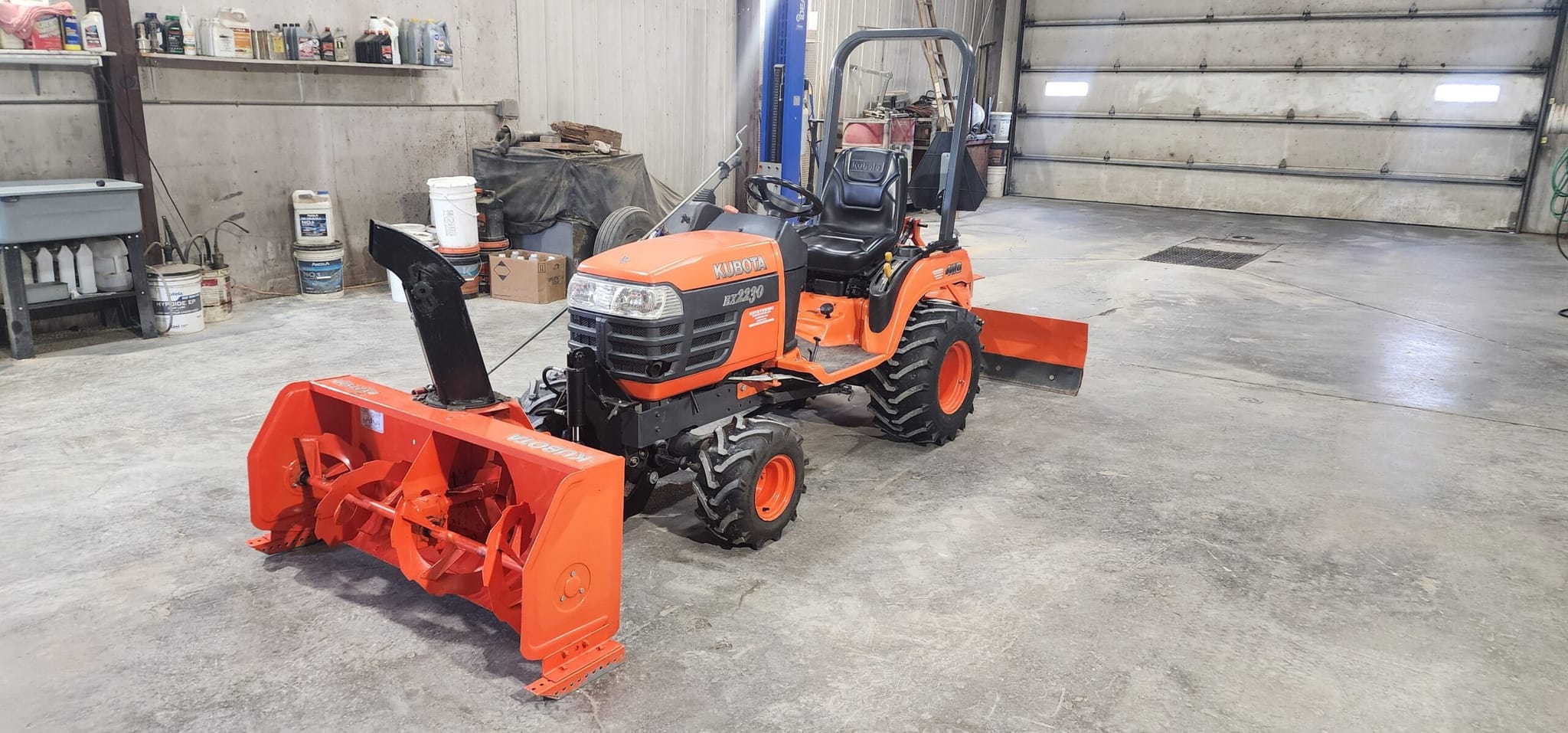 USED KUBOTA BX2330 SUB-COMPACT TRACTOR, SNOW BLOWER AND REAR BLADE