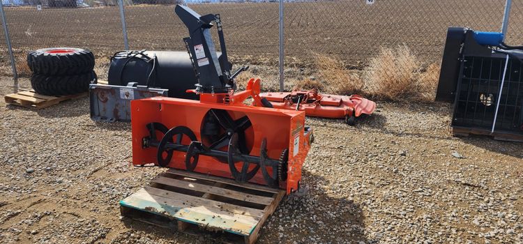 LAND PRIDE SB1051 SNOWBLOWER